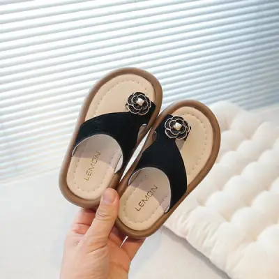 Girls' Sandals